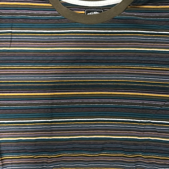 Billabong Size Medium Mens T-shirt - Picture 2 of 5